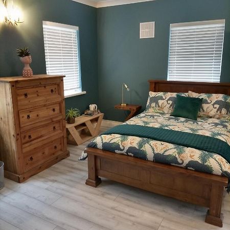 Bed and Breakfast Applelea House Рослэр Экстерьер фото